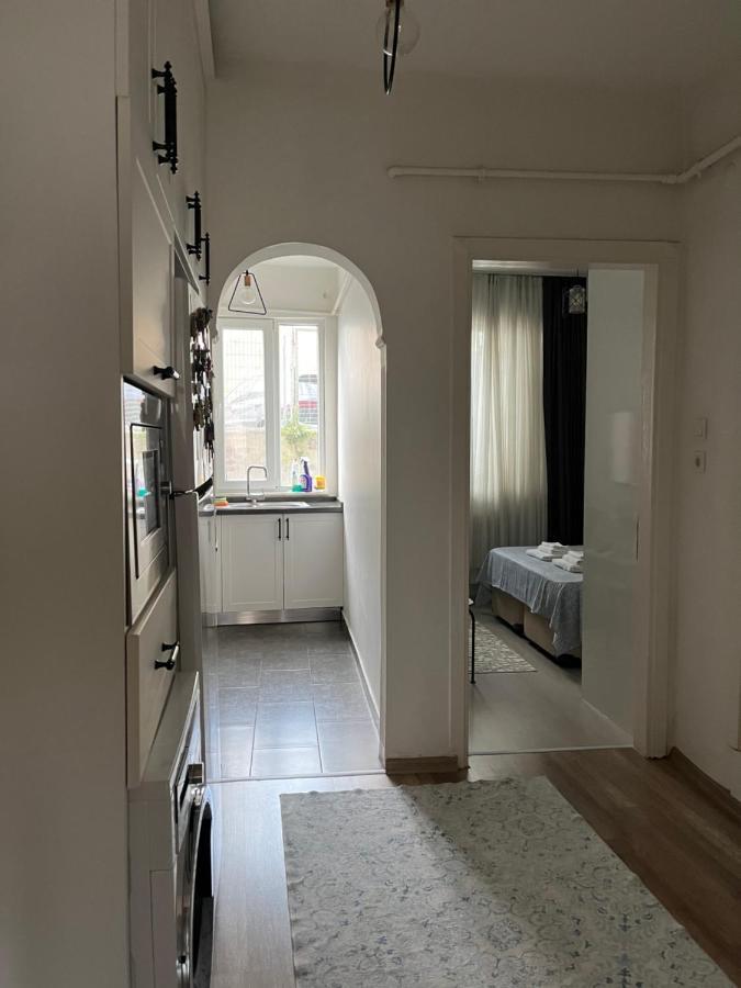 イスタンブールCentrally Located, 2+1 House In Taksim, Cihangirアパートメント エクステリア 写真