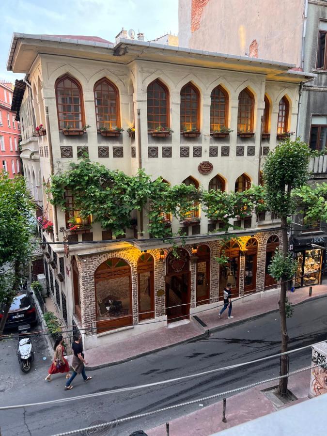 イスタンブールCentrally Located, 2+1 House In Taksim, Cihangirアパートメント エクステリア 写真