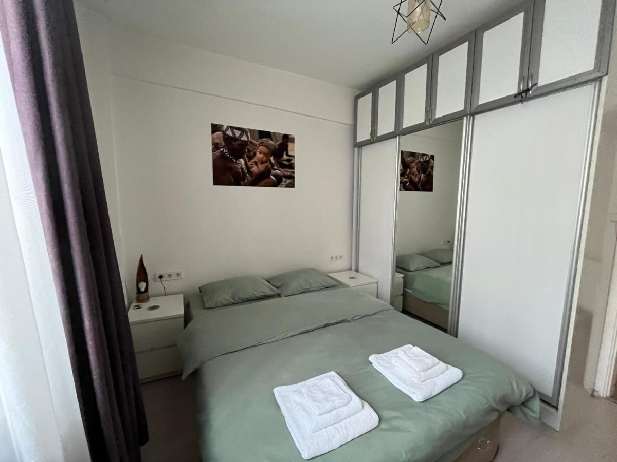 イスタンブールCentrally Located, 2+1 House In Taksim, Cihangirアパートメント エクステリア 写真
